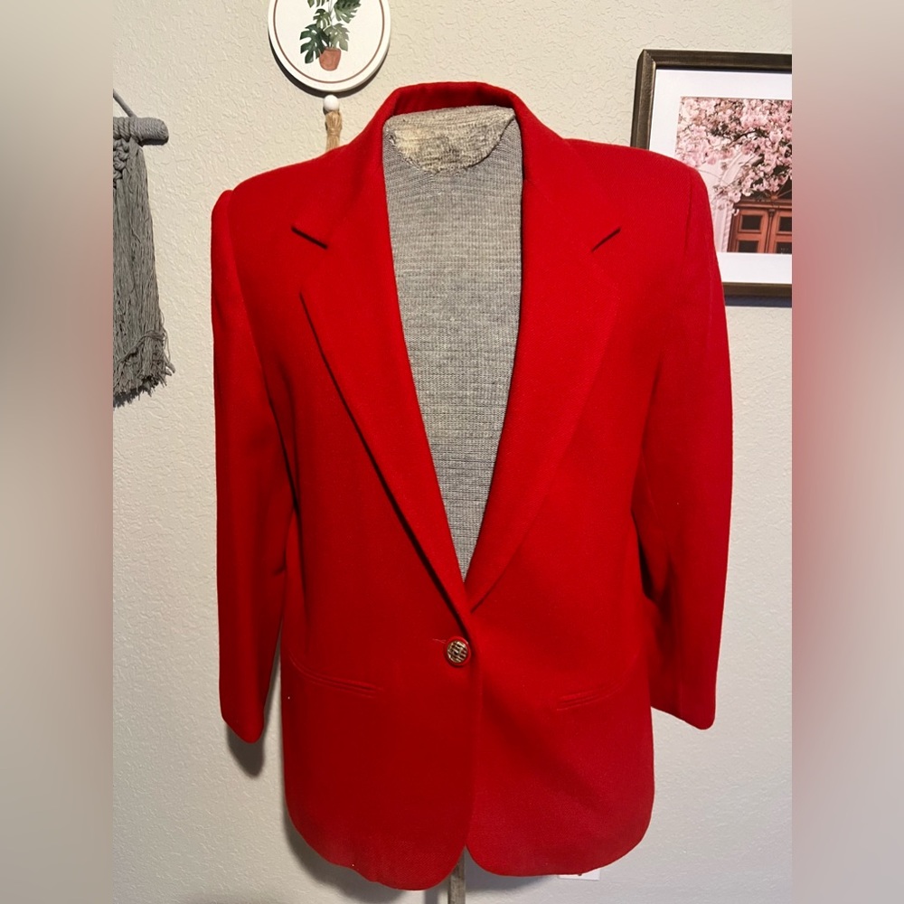 Women’s Vintage Red Blazer